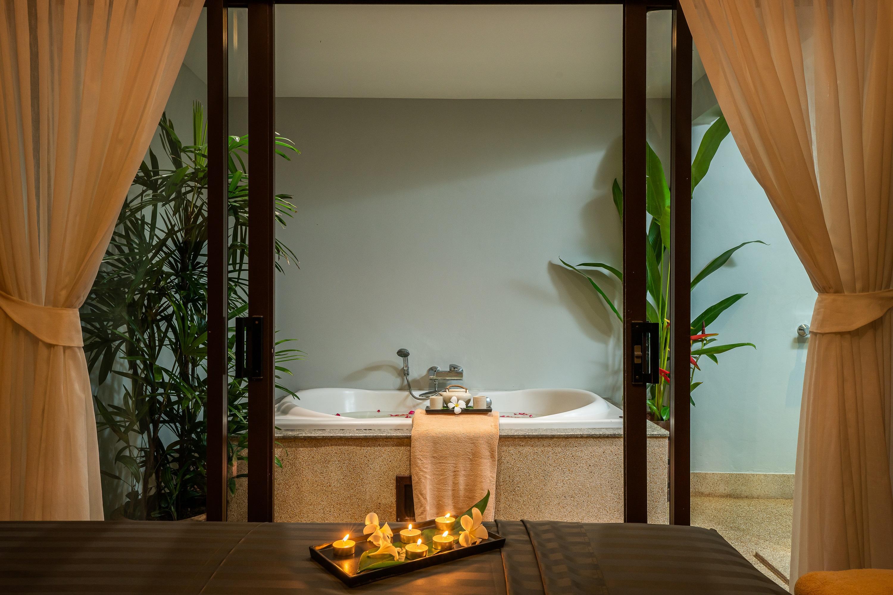 Dewa Phuket Resort & Villas Nai Yang Beach Exterior foto A spa in a hotel