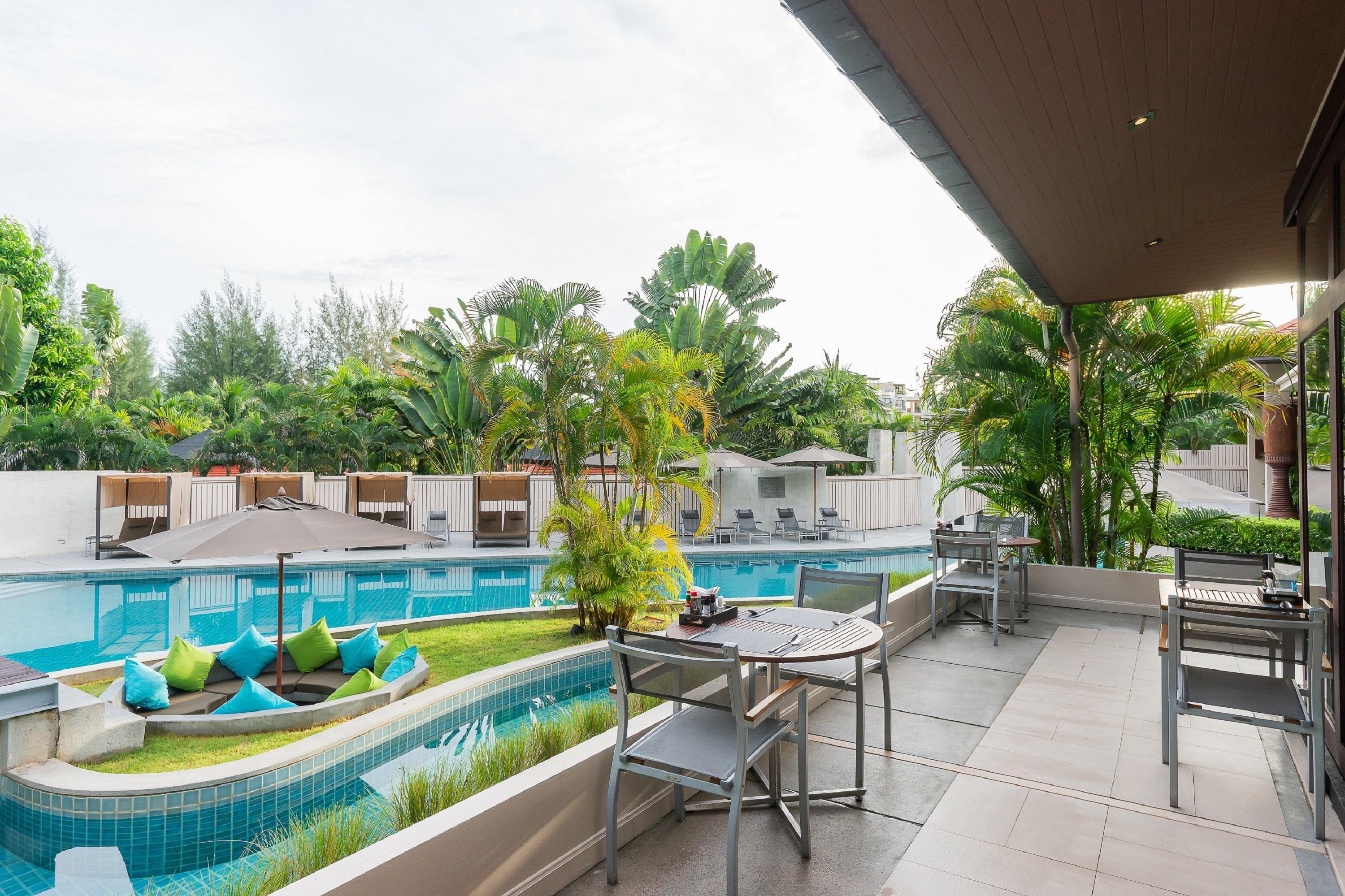Dewa Phuket Resort & Villas Nai Yang Beach Exterior foto The swimming pool at the hotel