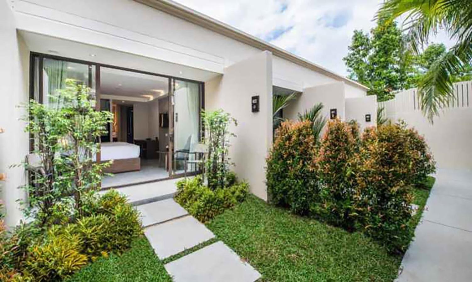 Dewa Phuket Resort & Villas Nai Yang Beach Exterior foto