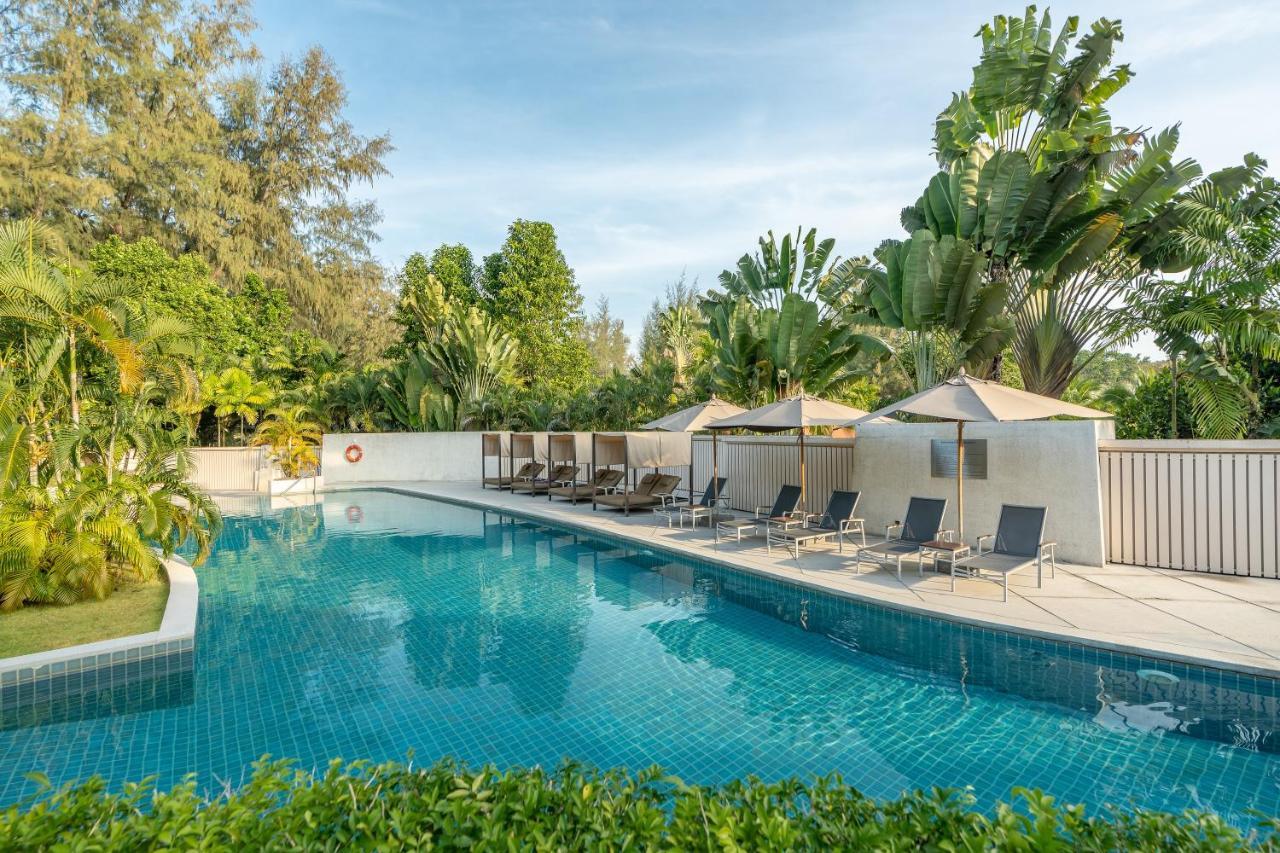 Dewa Phuket Resort & Villas Nai Yang Beach Exterior foto The swimming pool at the hotel